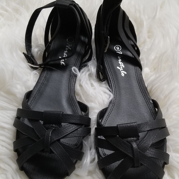 Black Ankle Strap Sandals - Picture 1 of 5